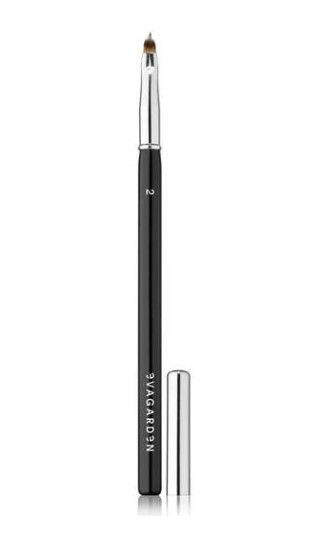 2 lip brush